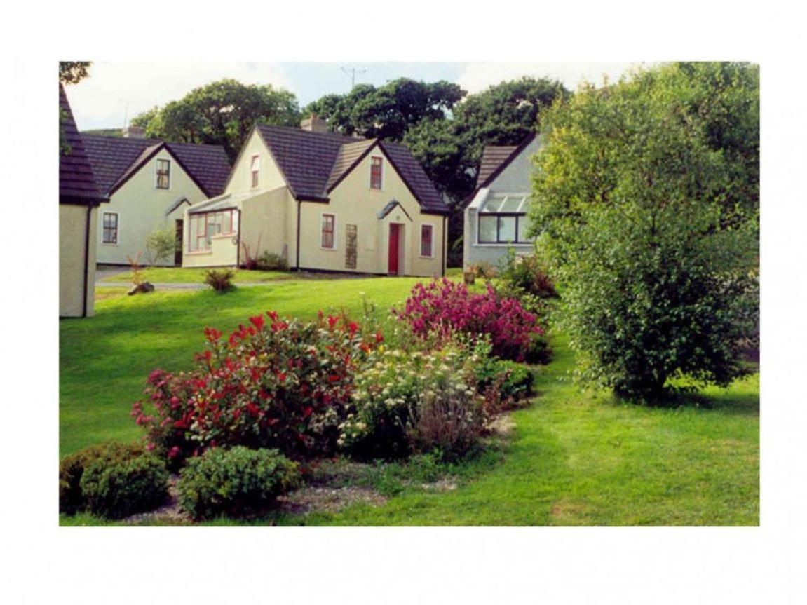 Clifden Glen Holiday Cottages, Clifden, Co. Galway - 3 Bedrooms Sleeps 5 Exterior photo